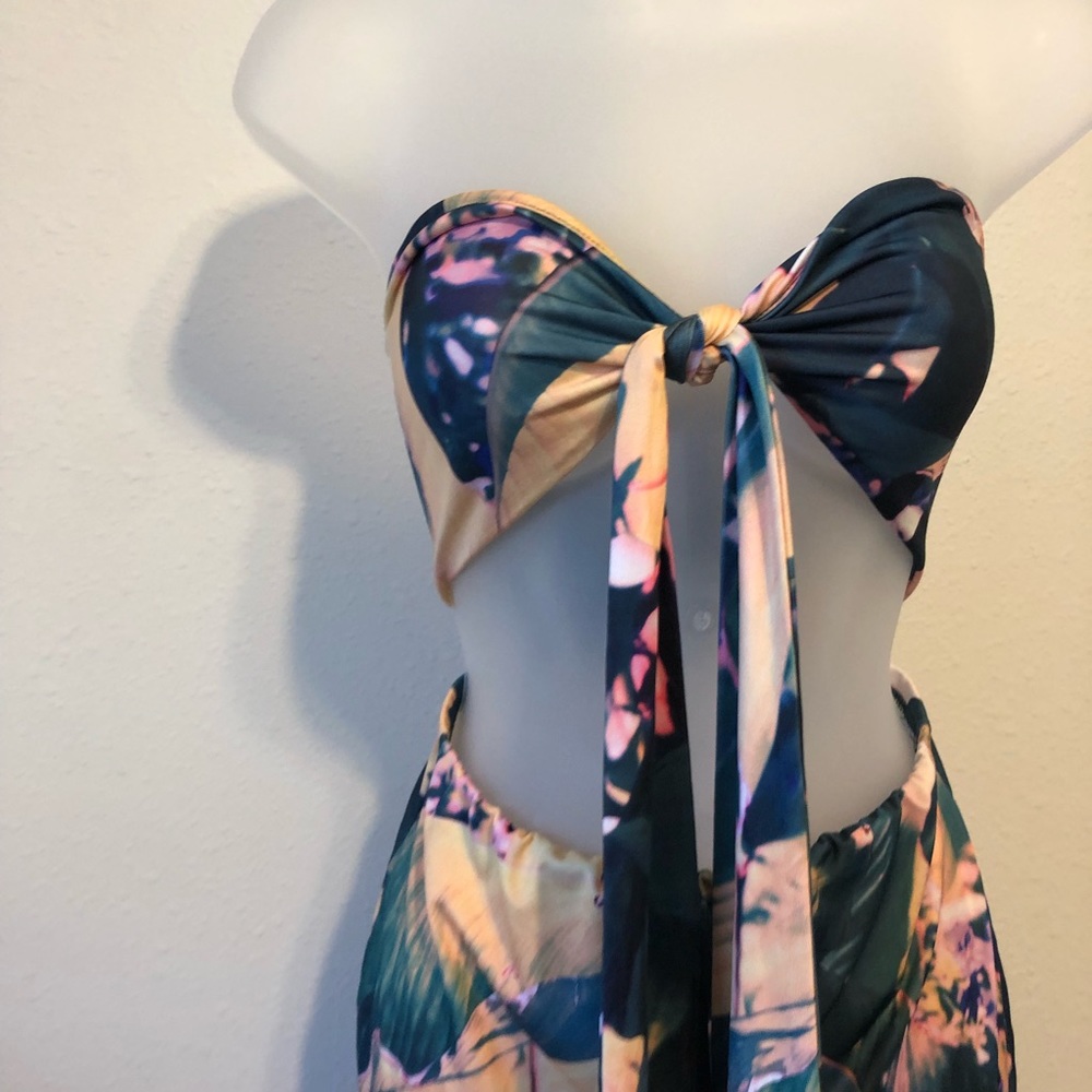 ABSTRACT PRINT STRAPLESS PARTY DRESS ASOS - Picture 2 of 4